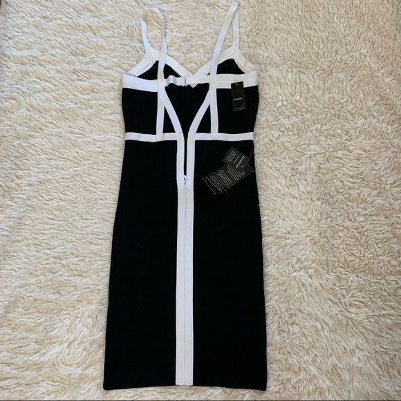 Bebe NWT Color Block Very Stretchy Body-con Dress - Picture 8 of 12